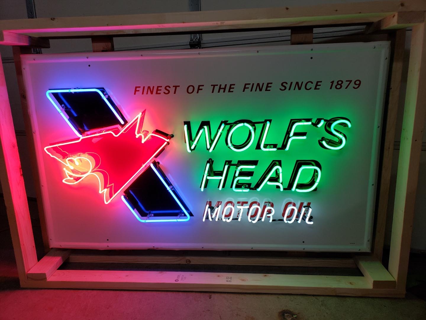 Wolf's Head Motor Oil Original Tin Neon Sign