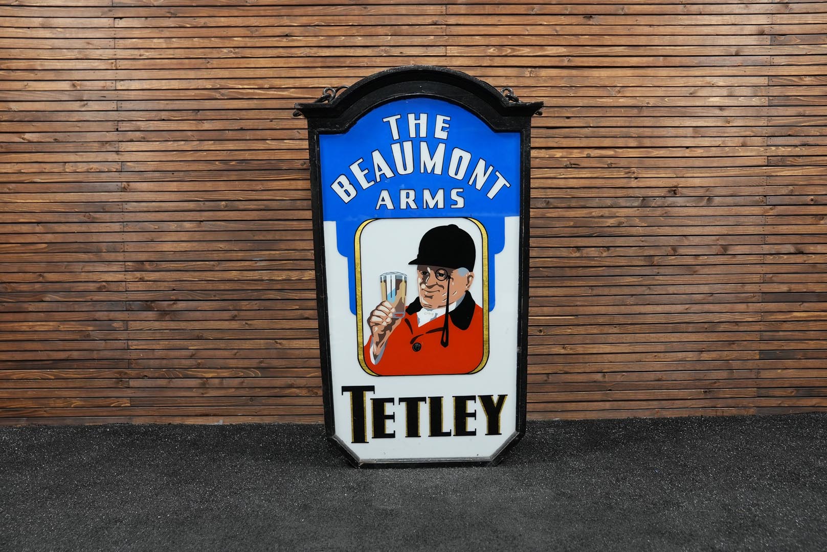 Tetley Ales-Beaumont Arms Large Lighted Sign