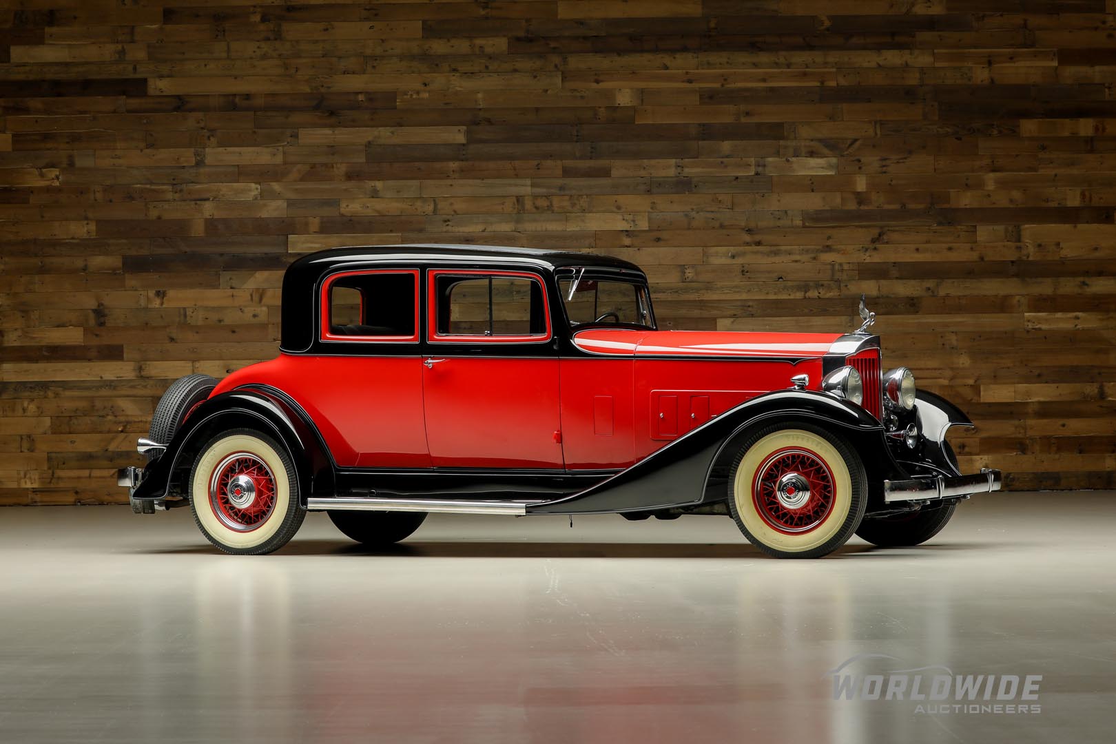 1933 Packard Series 1002 Five-Passenger Coupe