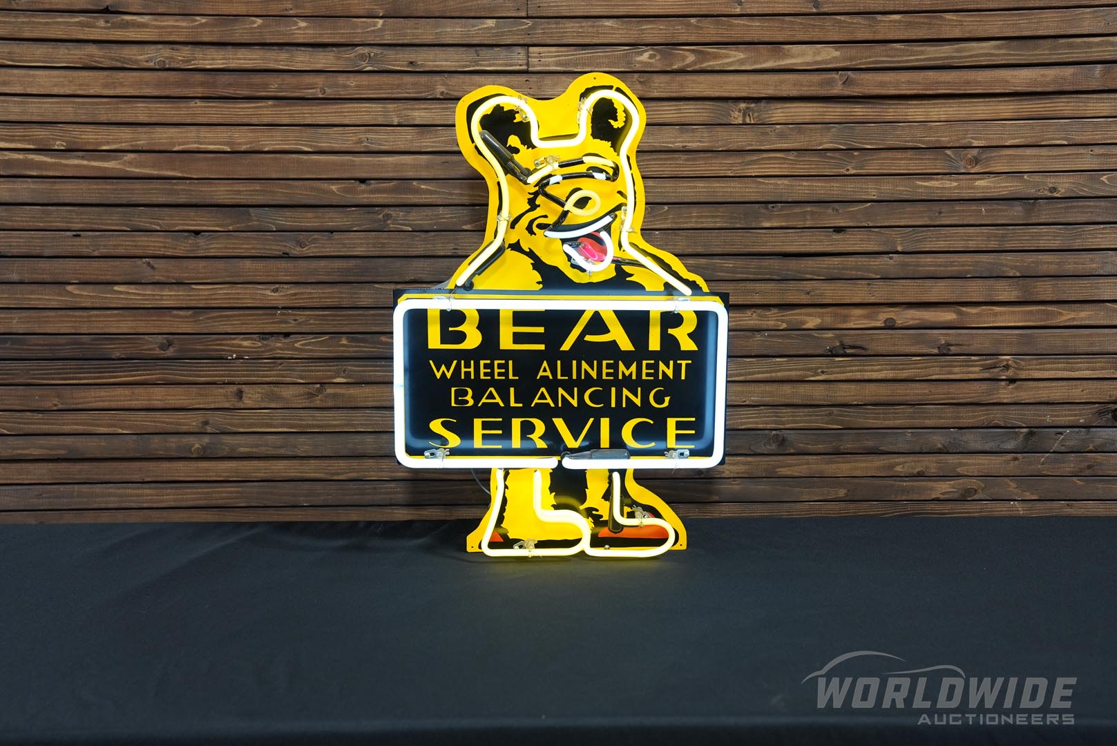  Bear Wheel Alinement Neon Sign  