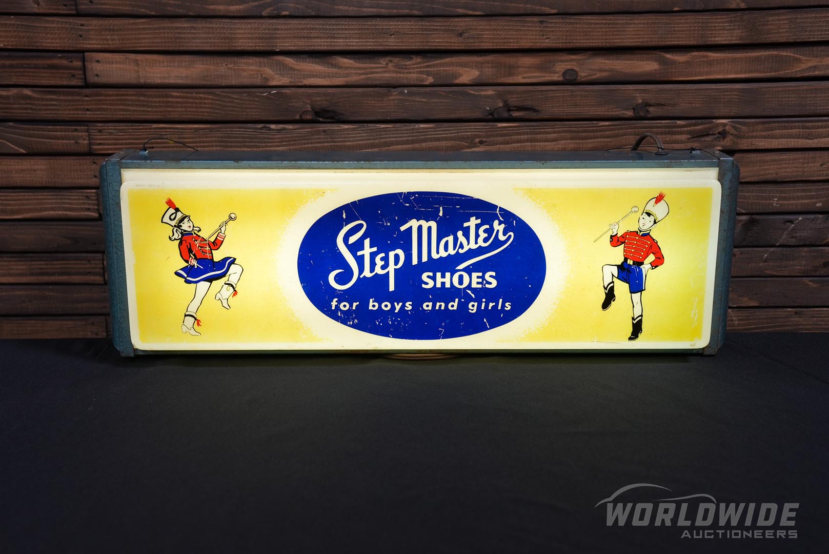  Step Master Shoes Lighted Sign  