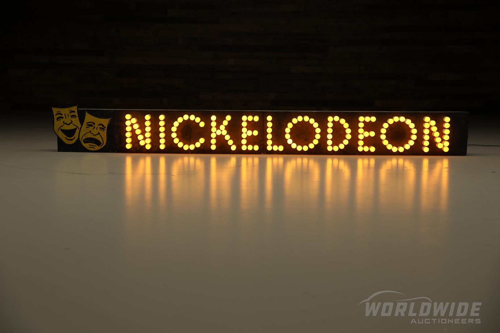 Large Nickelodeon Lighted Theatre Sign