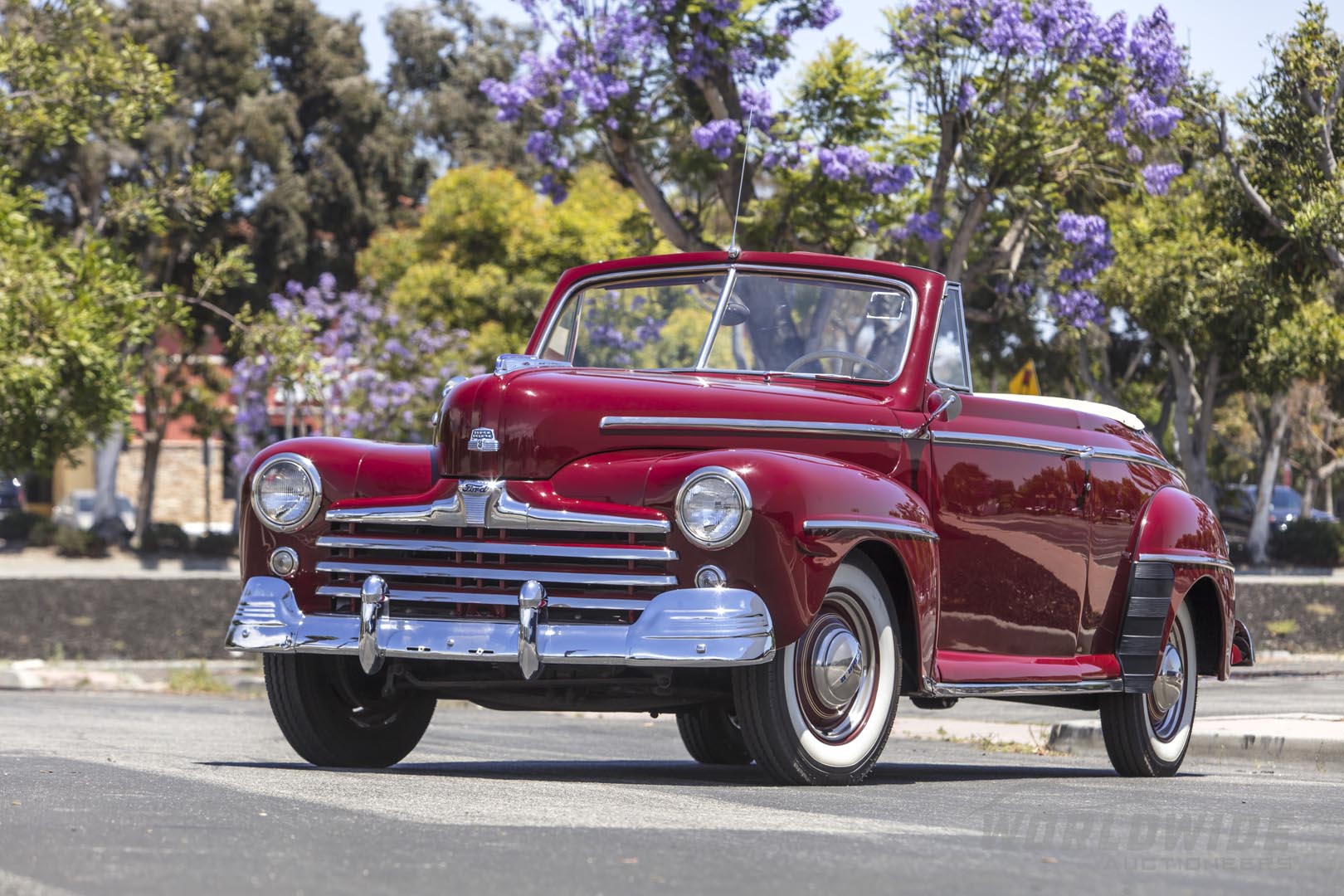 1947 Ford Deluxe Convertible