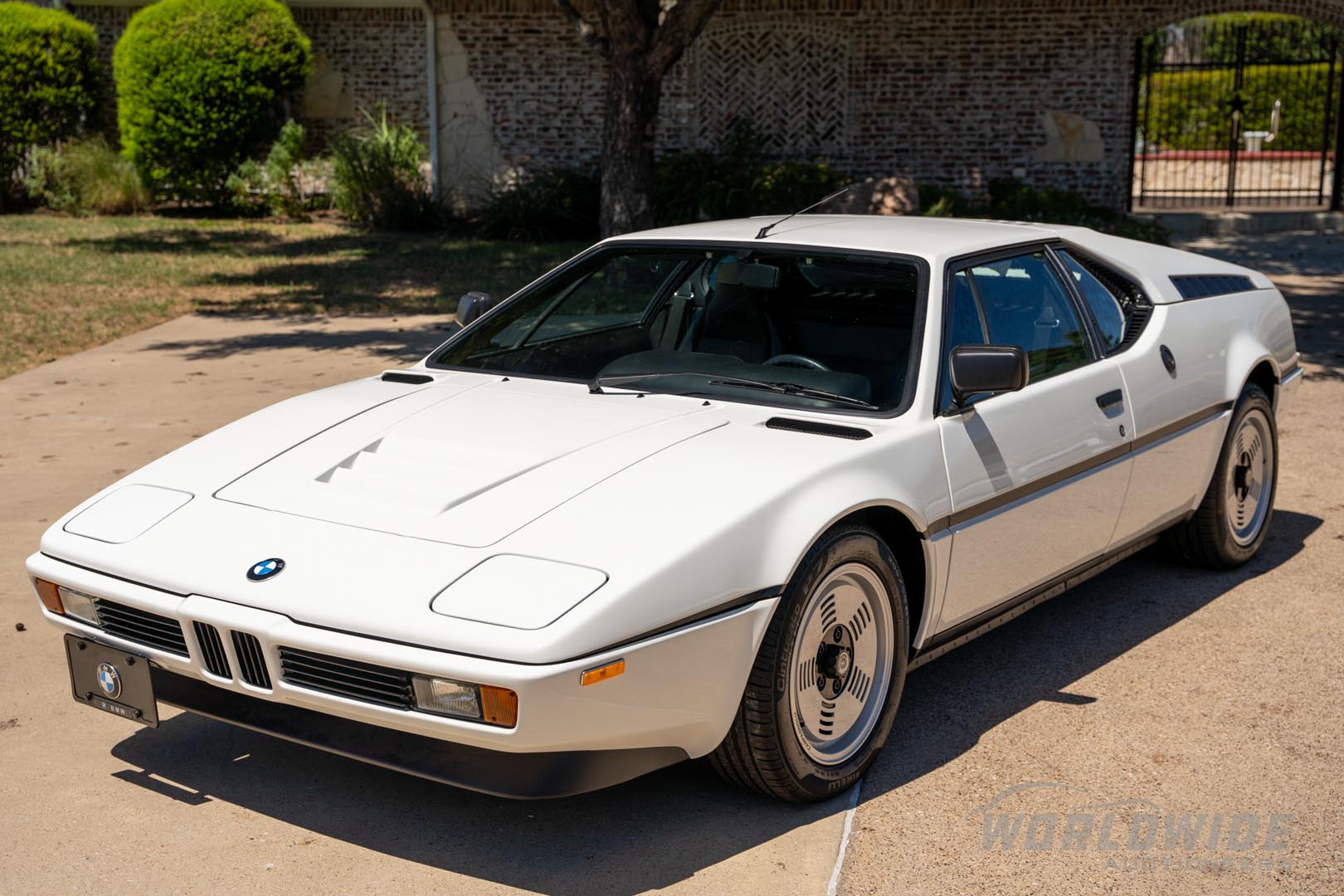 27k-Mile 1980 BMW M1 for sale on BaT Auctions - sold for $561,000 on August  2, 2021 (Lot #51,825)