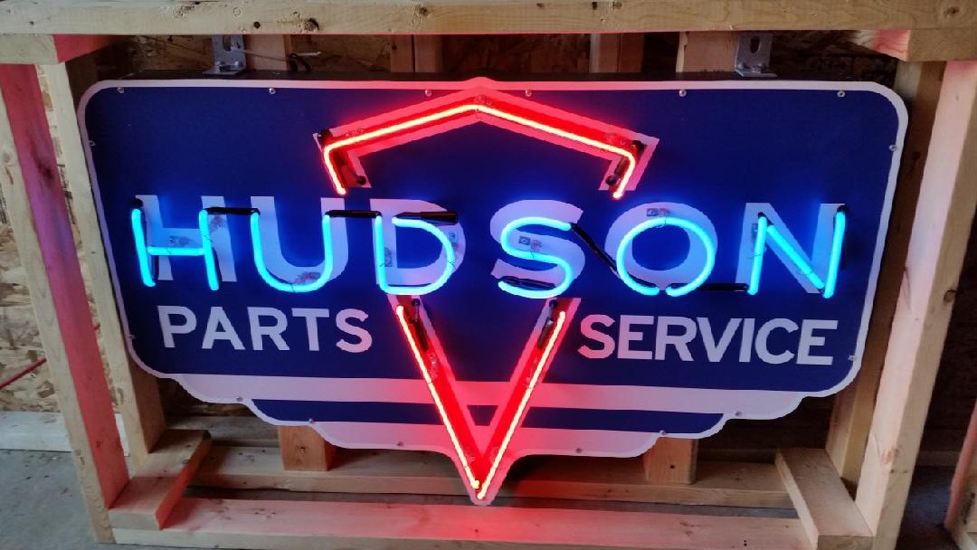  Custom Hudson Sales-Service Ne on Lighted Sign 