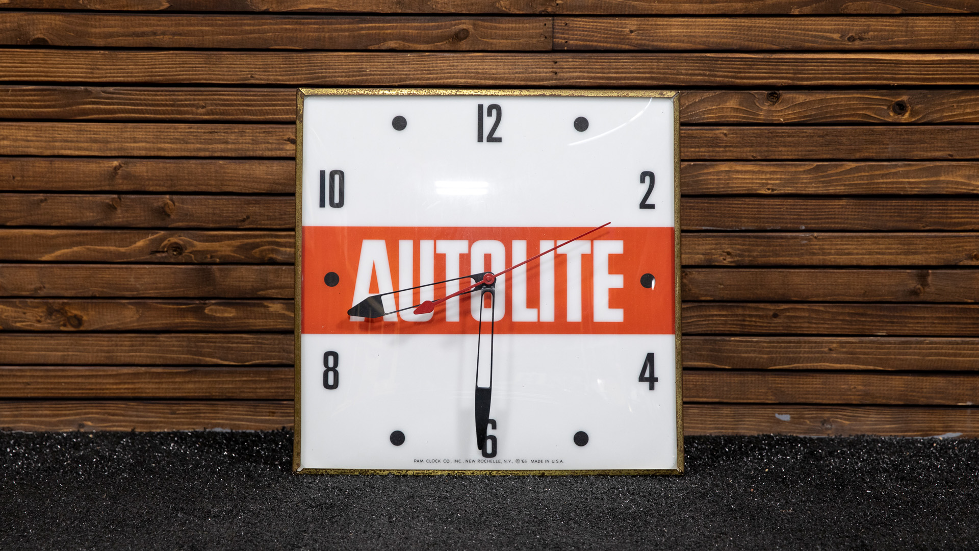  Autolite Lighted Advertising P am Clock 