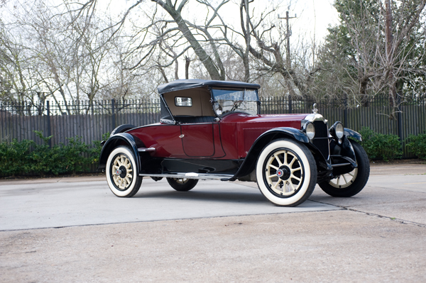 1922 Packard 3-35 Twin-Six Runabout