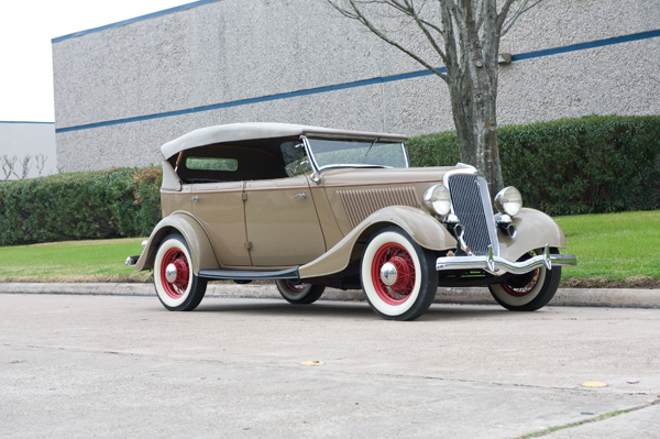1934 Ford Model 40 Eight Phaeton