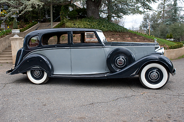 1938 Rolls-Royce Phantom III Sedanca deVille