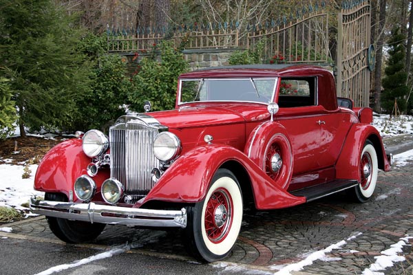 1934 Packard 1101 Eight Coupe