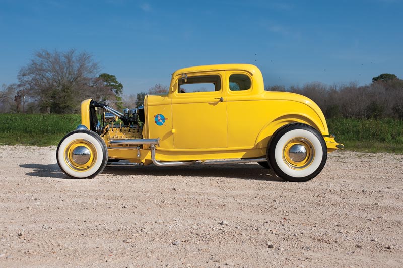 1932 Ford Model 18 Hot Rod Coupe