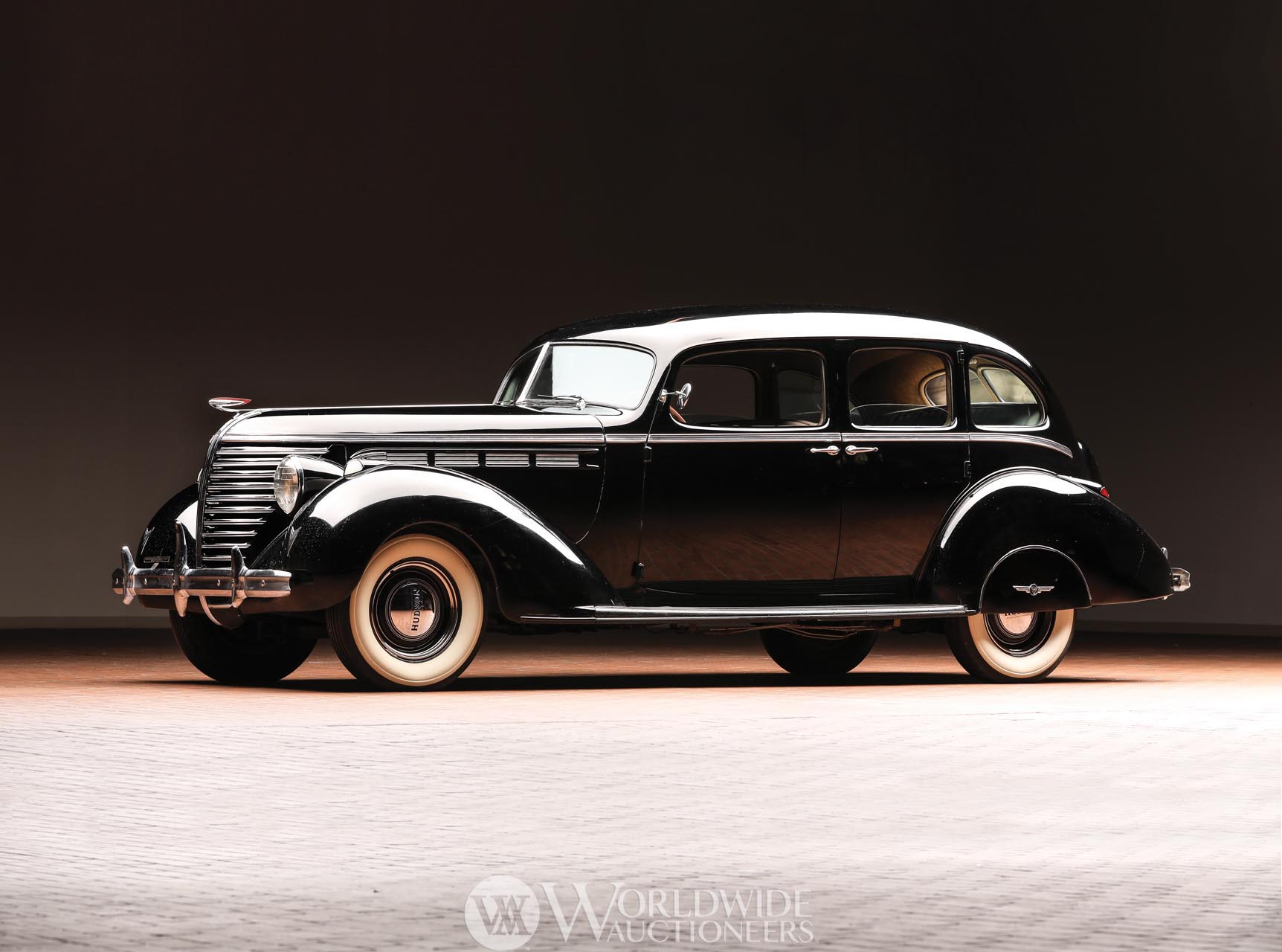 1938 Hudson Series 87 Country Club 8 Touring Sedan