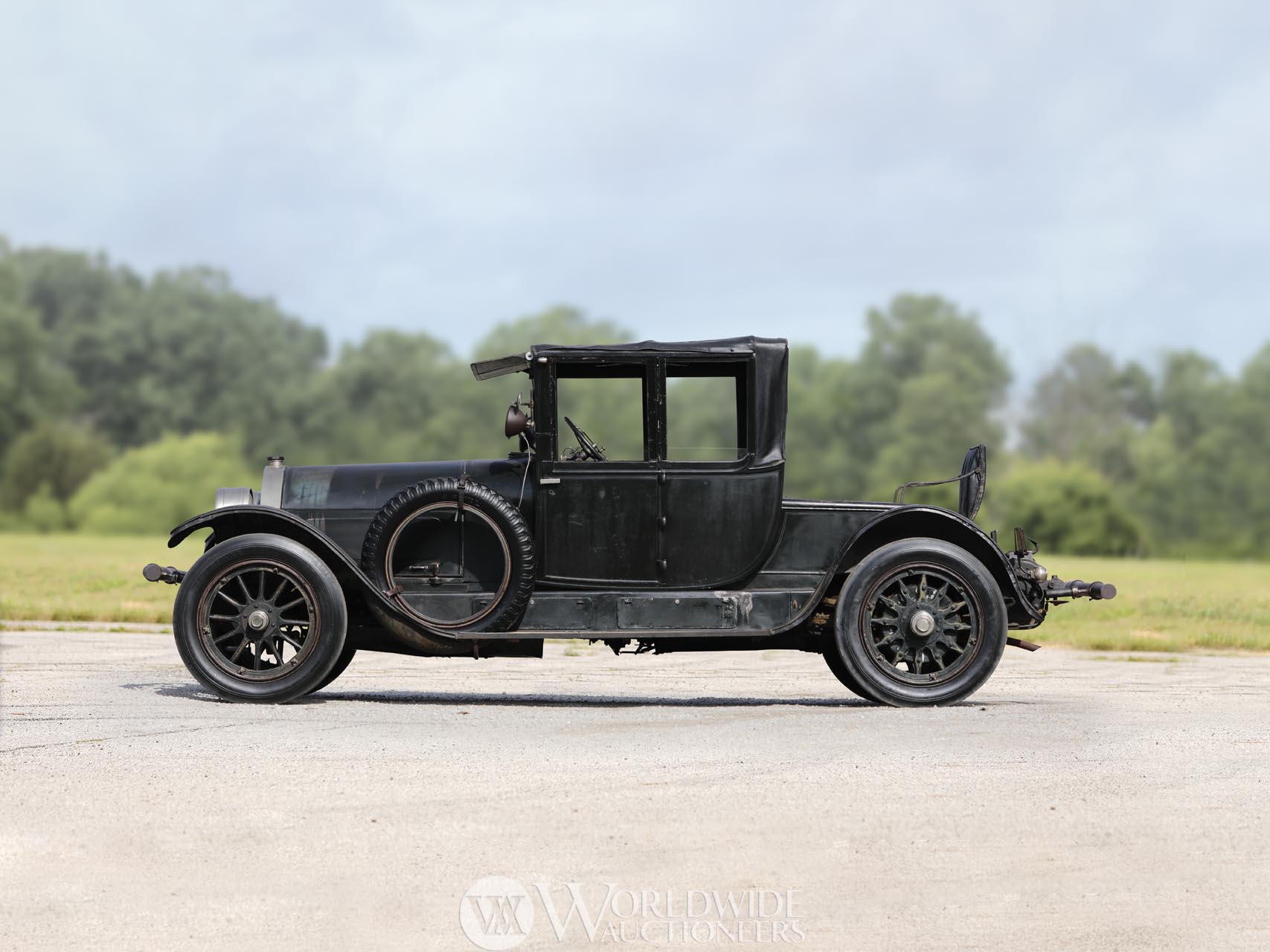 1916 Locomobile Model 38 Collapsible Cabriolet