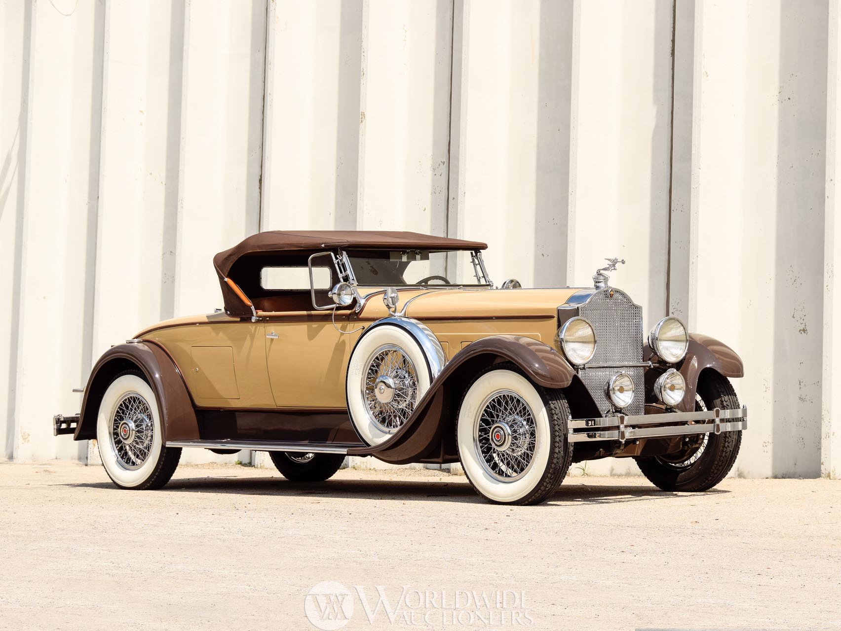 1929 Packard 645 Deluxe Eight Roadster