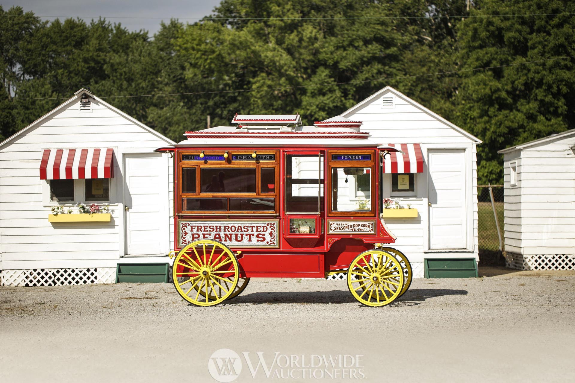 1904 Cretors Horse-Drawn Peanut & Popcorn Wagon