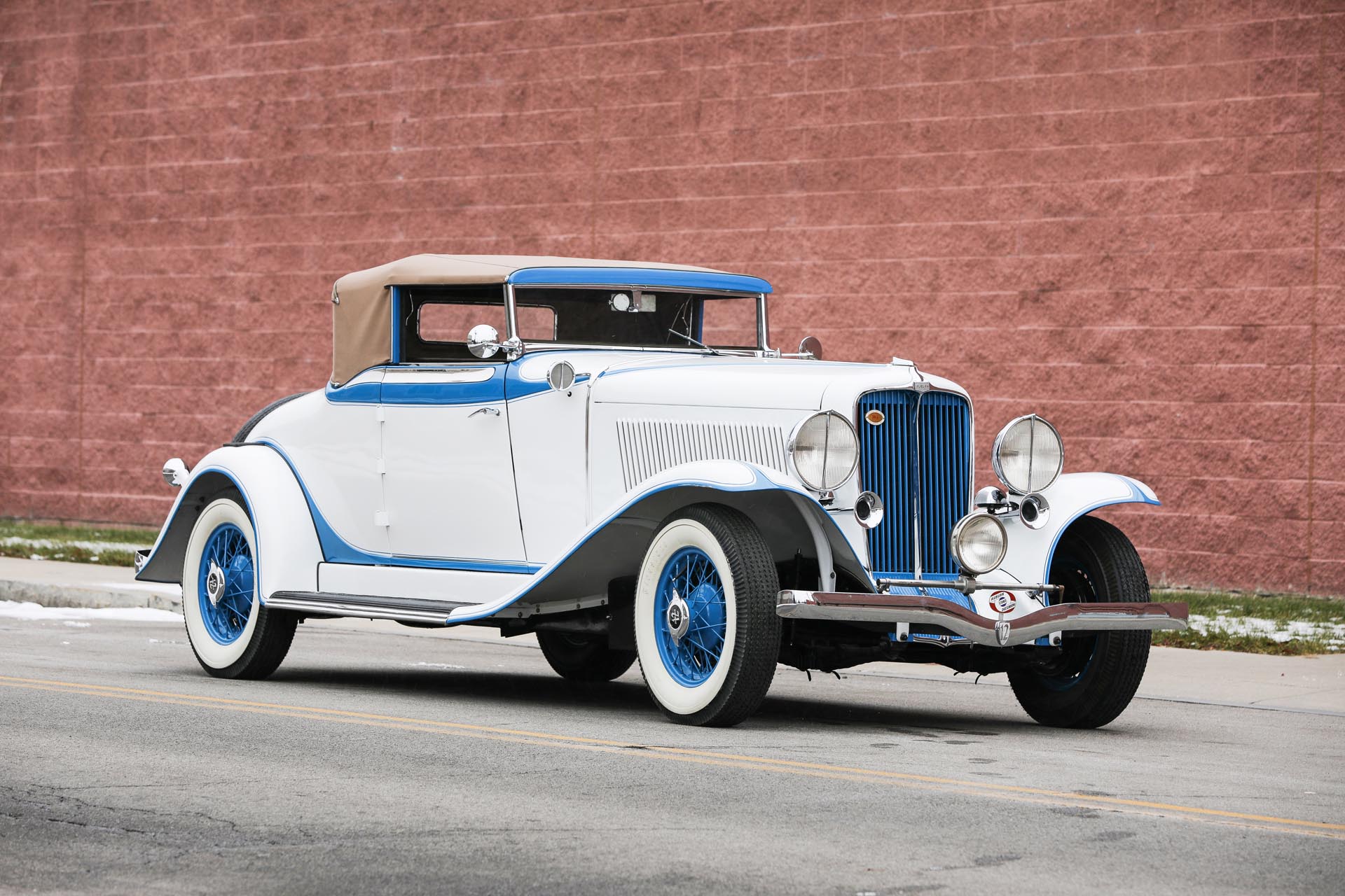 1933 Auburn 12-161A Cabriolet