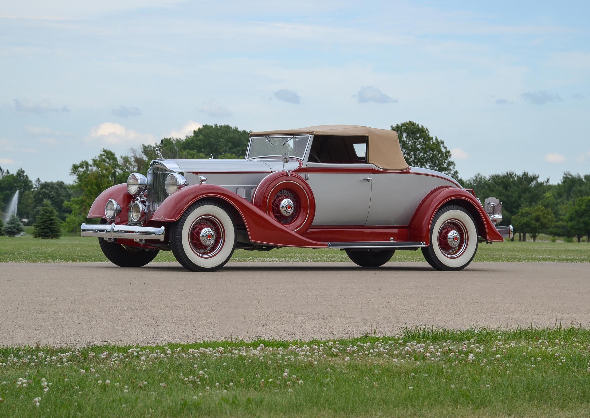 1934 Packard 1101 Coupe Roadster