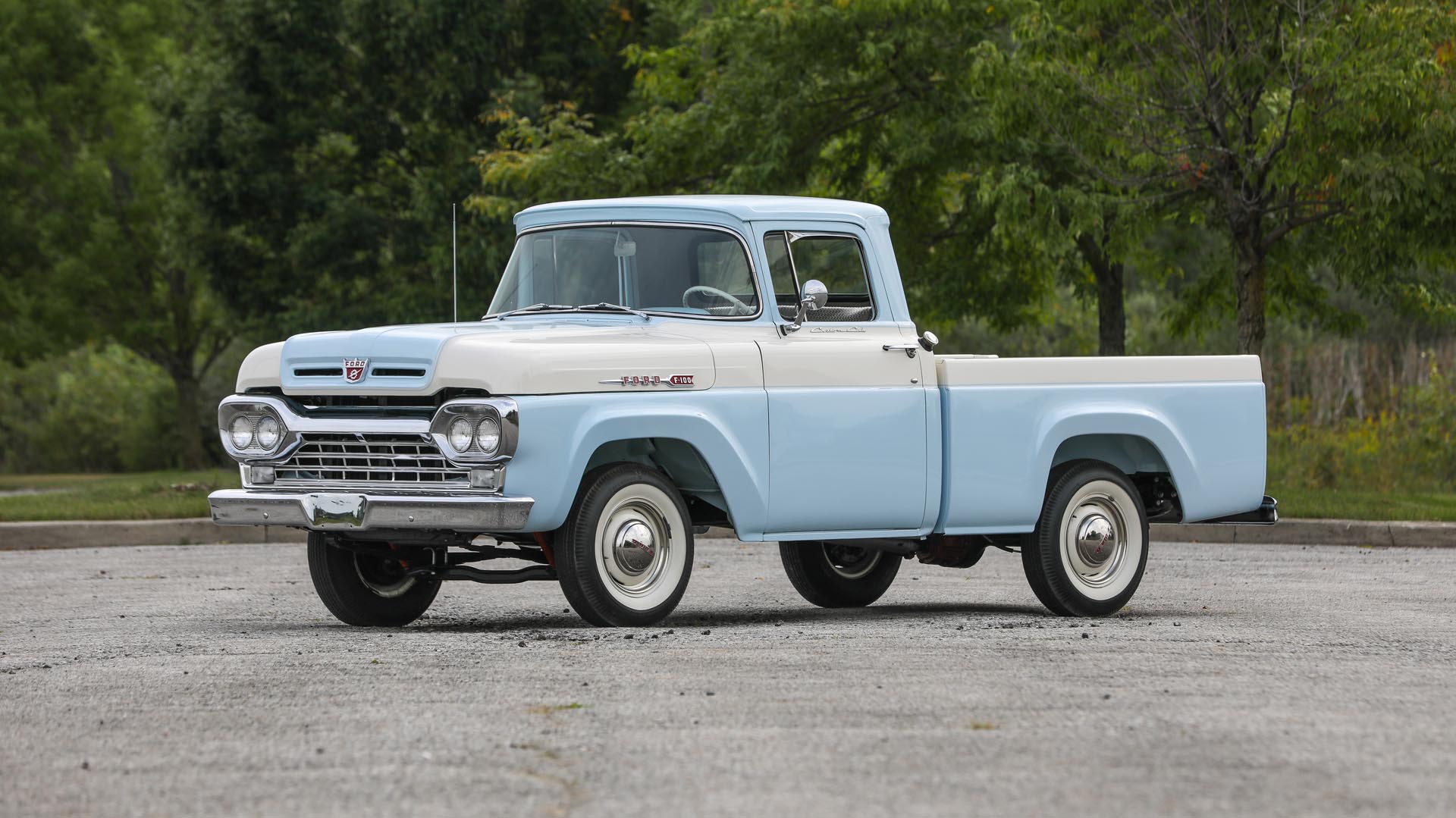 1960 Ford F100 Custom Cab Truck