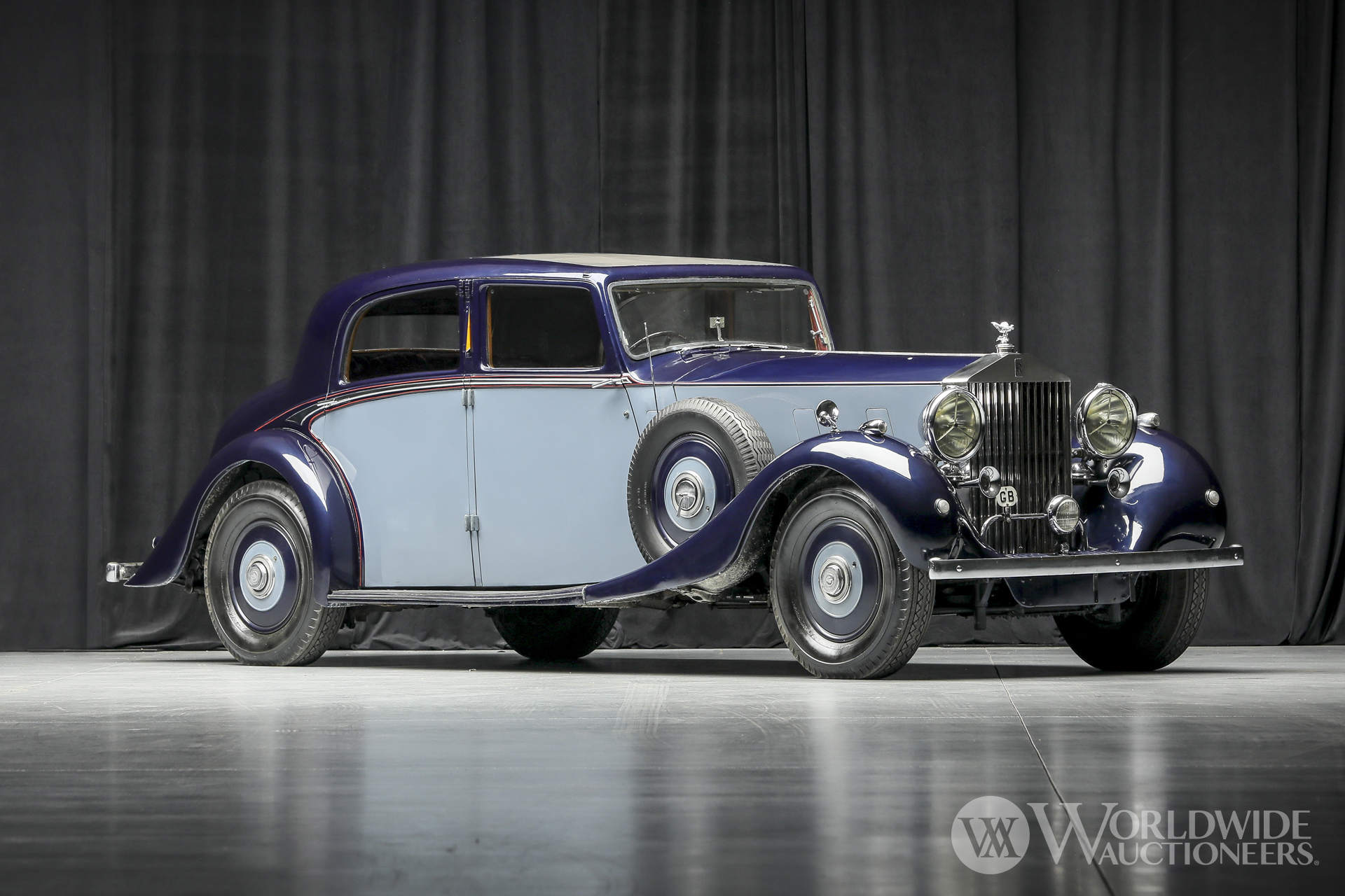 1937 Rolls-Royce Phantom III Saloon