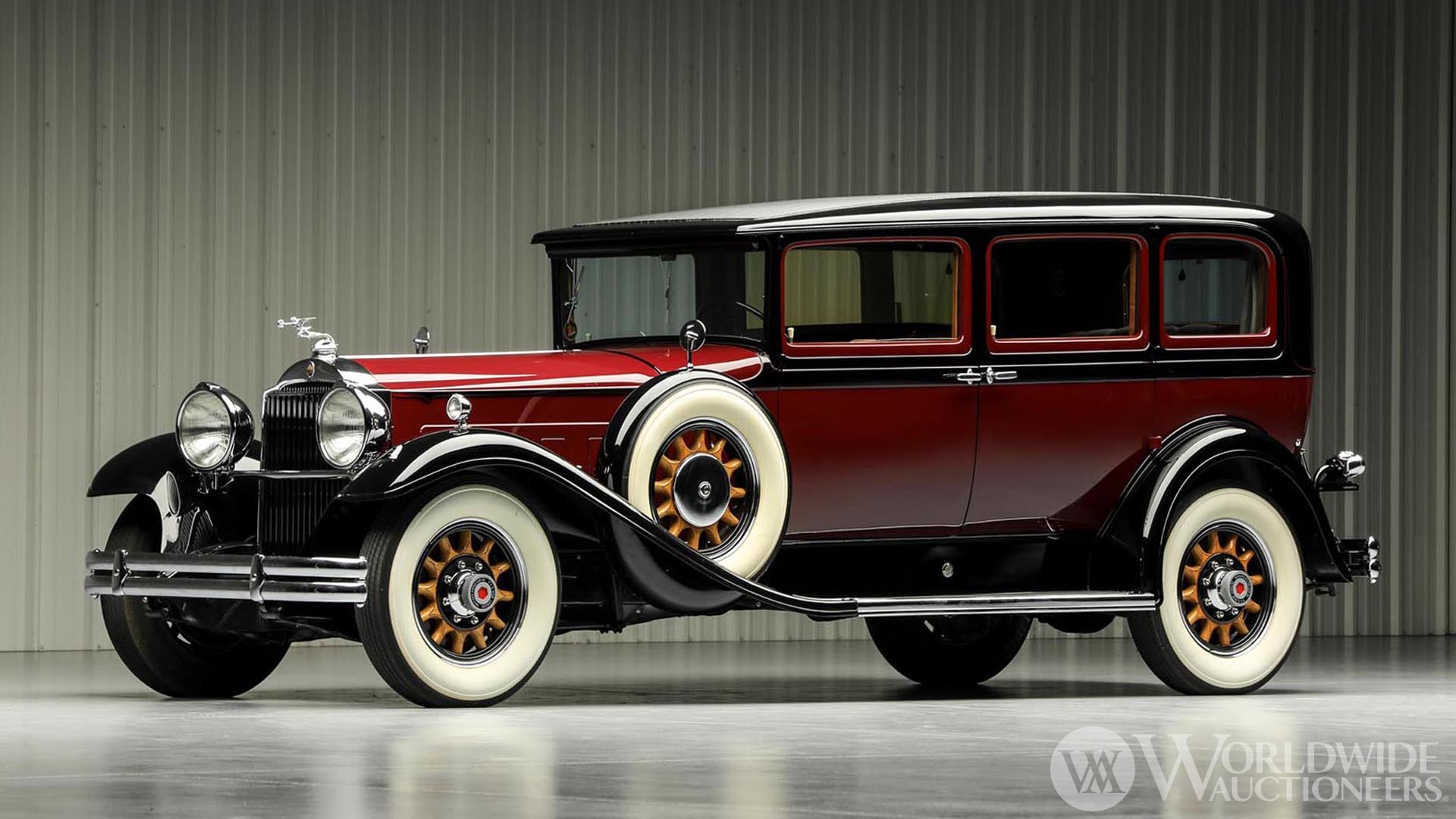 1931 Packard 845 Deluxe Eight Sedan Limousine