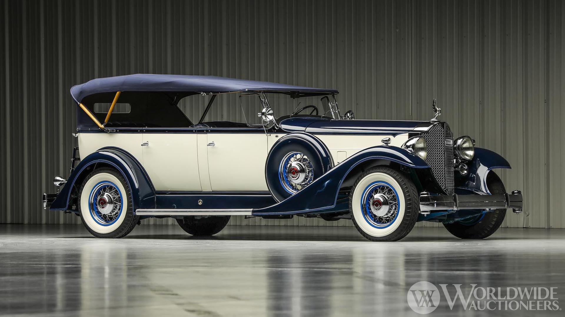 1933 Packard Twelve 1005 Touring