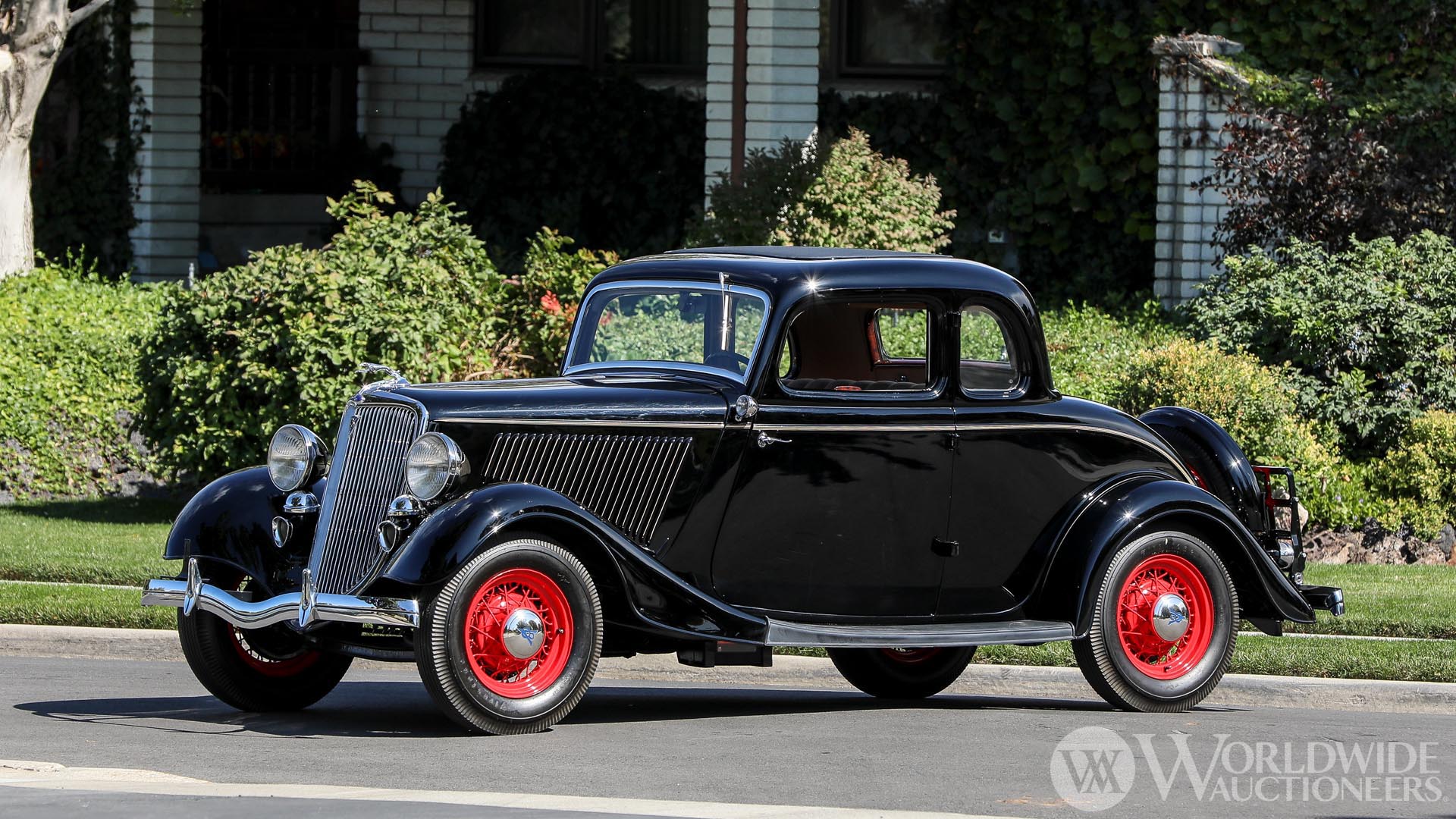 1934 Ford V-8 Deluxe Five-Window Coupe