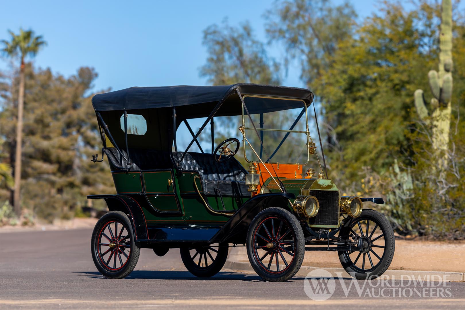 1910 Ford Model T Five-Passenger Touring