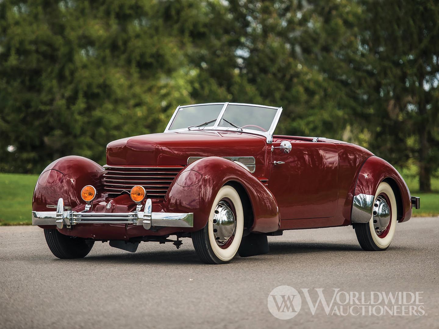 1937 Cord 812 'Sportsman' Convertible Coupe