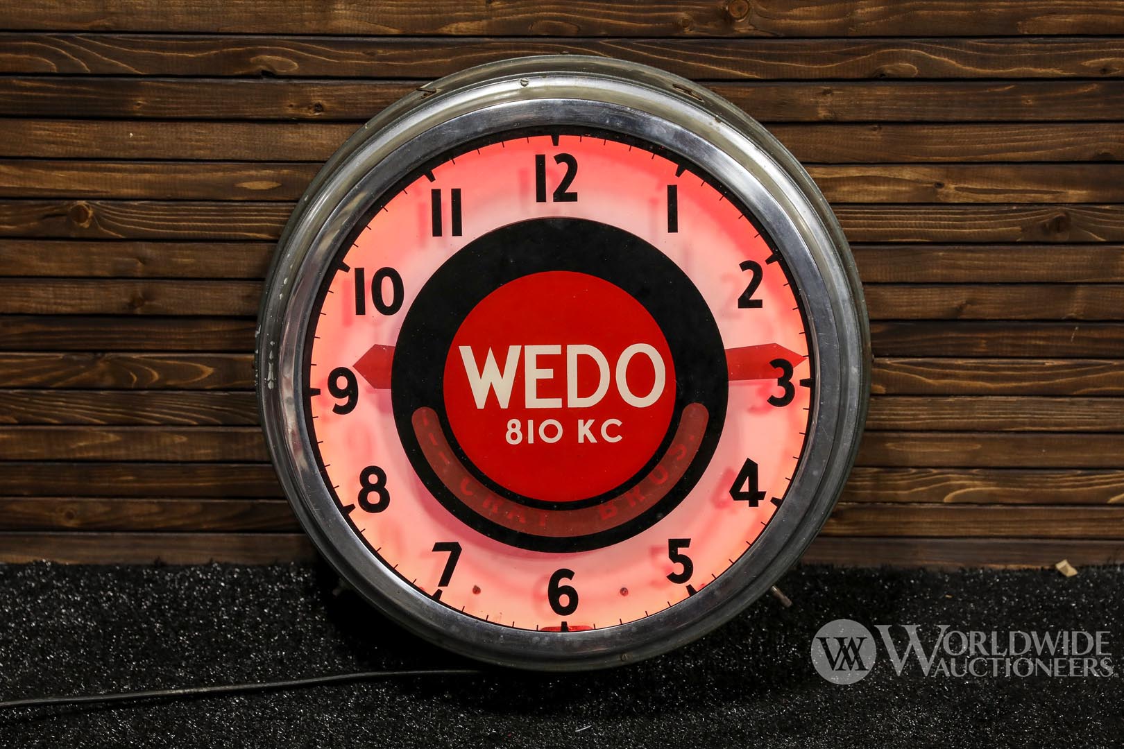 WEDO-810 AM Radio Advertising Clock