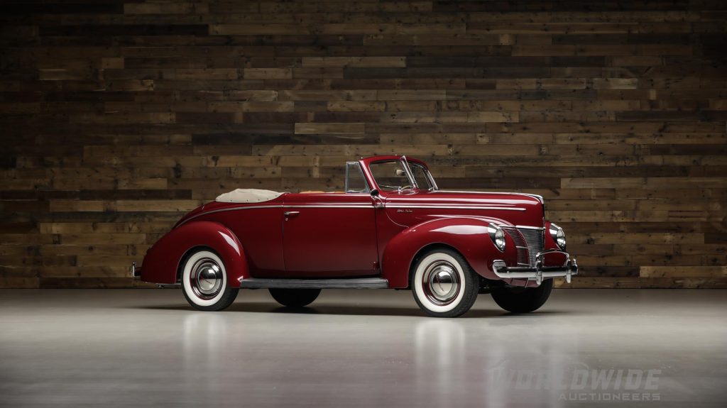 1940 Ford DeLuxe Restomod Convertible