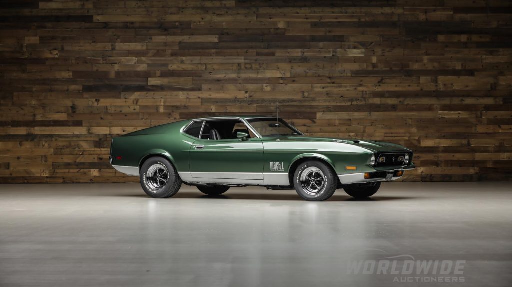 1971 Ford Mustang Mach 1 SportsRoof