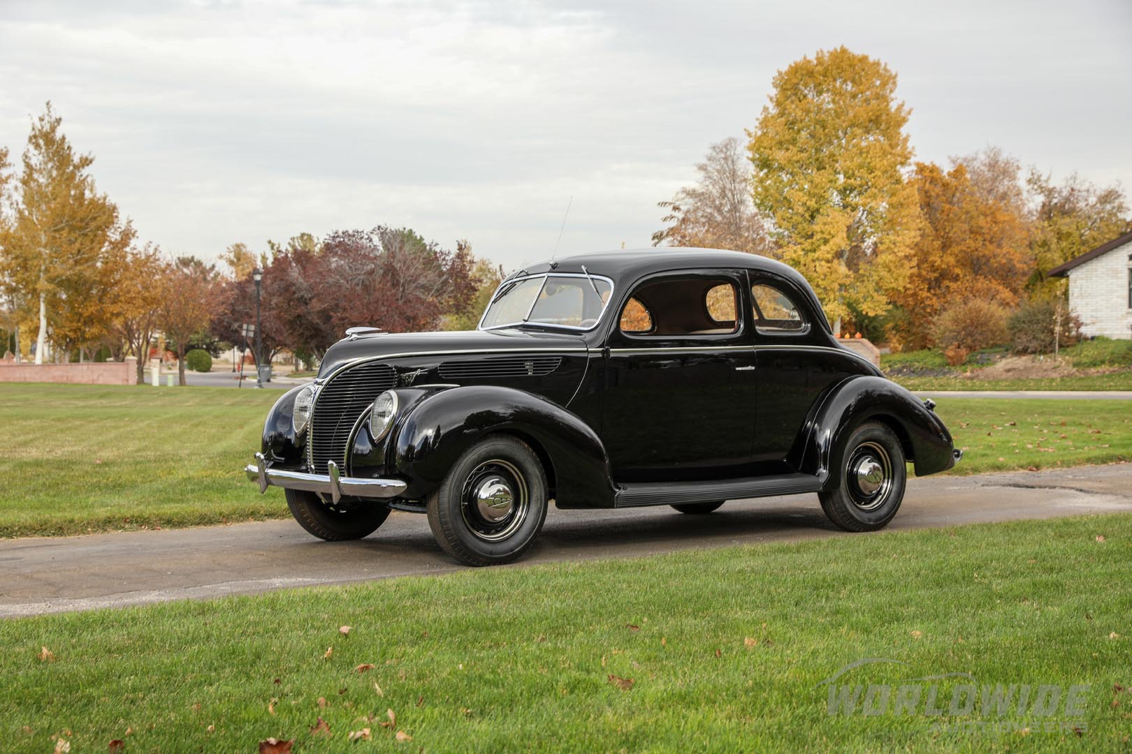 1938 Ford DeLuxe Club Coupe